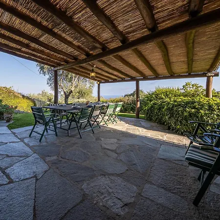 La Casa Di Pietra Piscina E Panorama Da Sogno